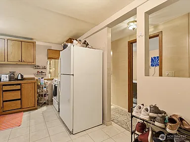 5821 3rd Avenue NW, Seattle, WA 98107