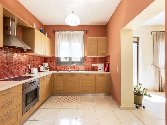 For Sale – Villa 270 m² in Crete