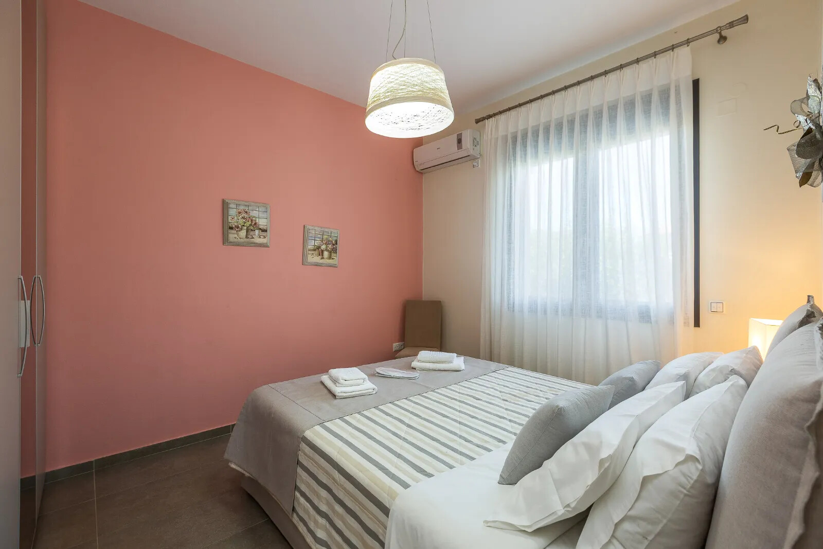 For Sale – Villa 270 m² in Crete