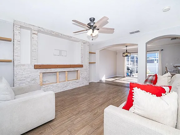 1186 Sandestin Way, Orlando, FL 32824