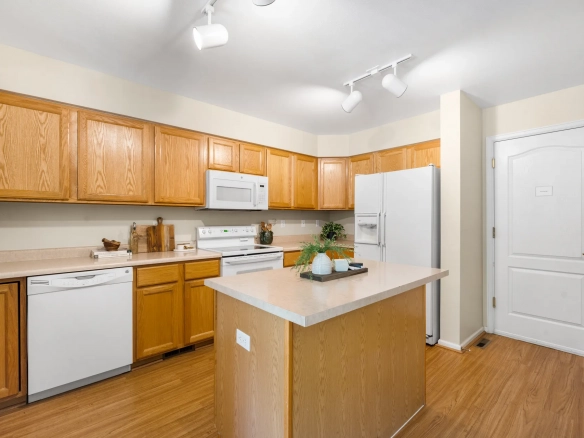6804 Webster St, Dallas, TX 75209