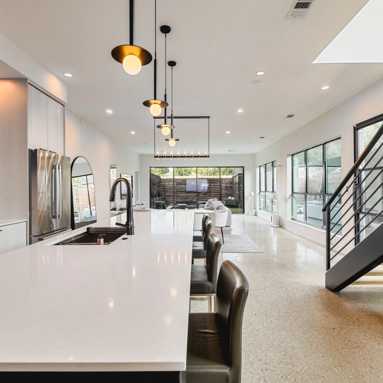 6804 Webster St, Dallas, TX 75209