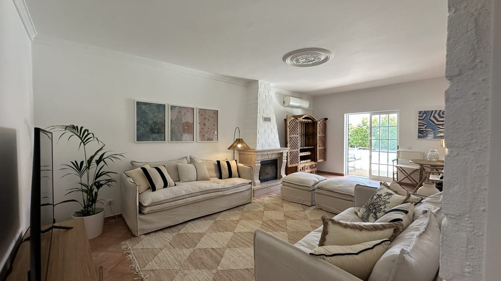 algarve-villa-ptalmv489p-10 Beautiful Villa For Sale In Almancil