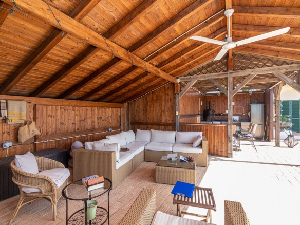 Villa In Estoi With Panoramic Views