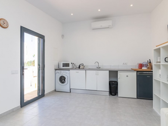 Villa In Estoi With Panoramic Views