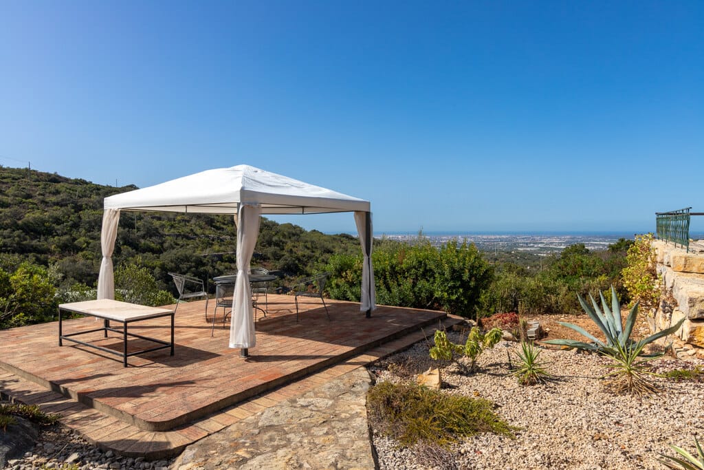 Villa In Estoi With Panoramic Views