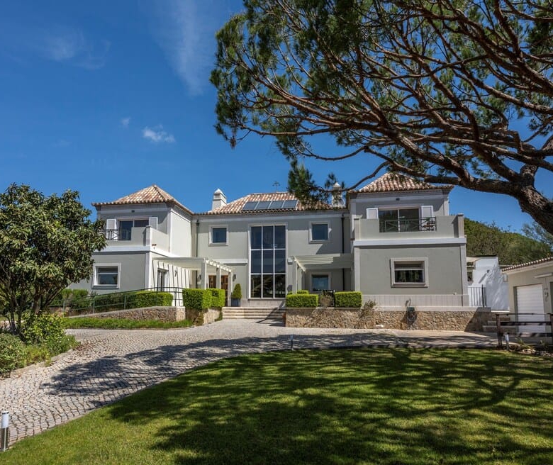 Luxury Detached Villa Near Quinta do Lago