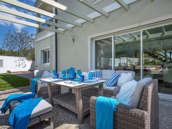 Luxury Detached Villa Near Quinta do Lago