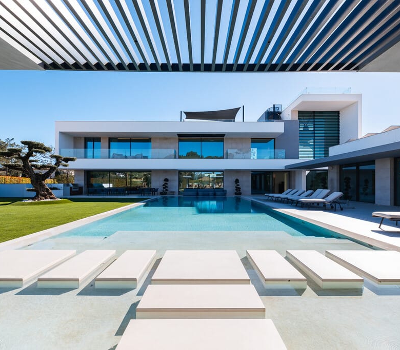 Luxury Villa For Sale In Quinta do Lago