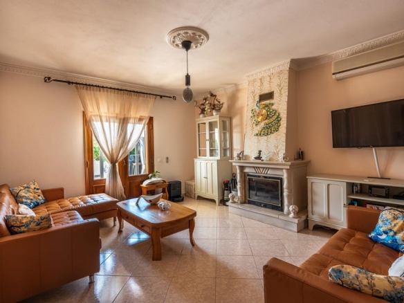 Elegant Villa For Sale Near Vilamoura