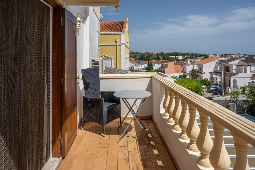 Elegant Villa For Sale Near Vilamoura
