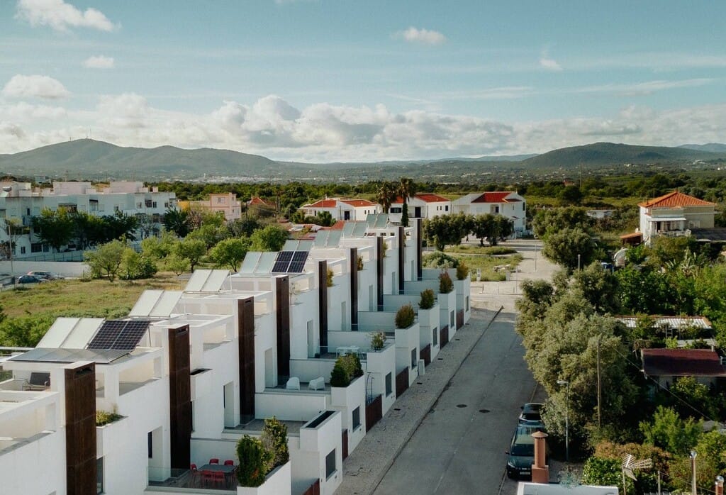 Contemporary Villas For Sale In Fuseta