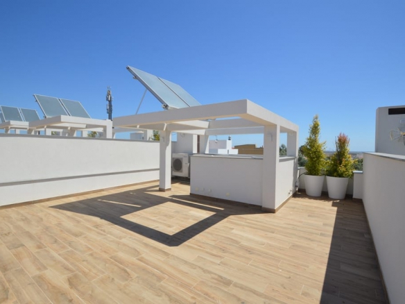 Contemporary Villas For Sale In Fuseta