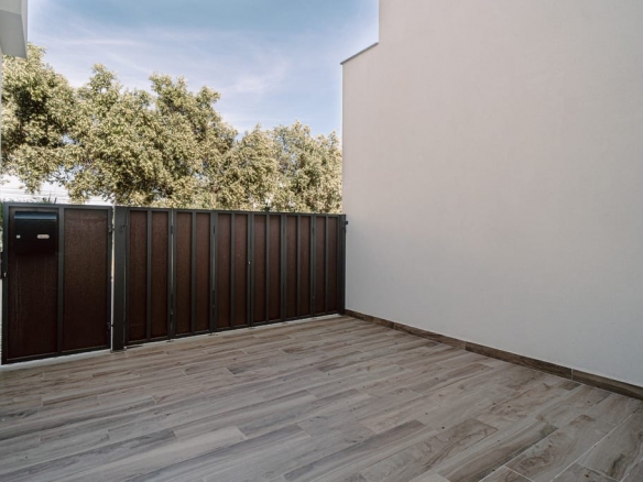 Contemporary Villas For Sale In Fuseta