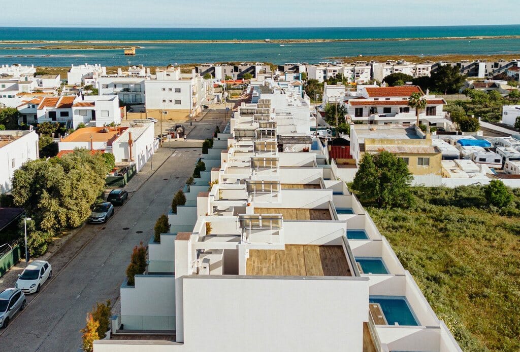 Contemporary Villas For Sale In Fuseta
