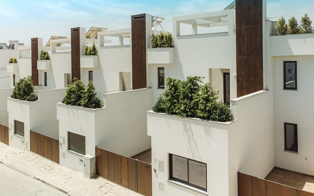 Contemporary Villas For Sale In Fuseta