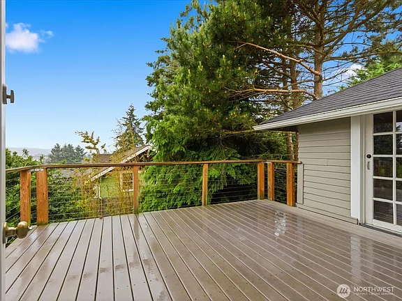 5821 3rd Avenue NW, Seattle, WA 98107