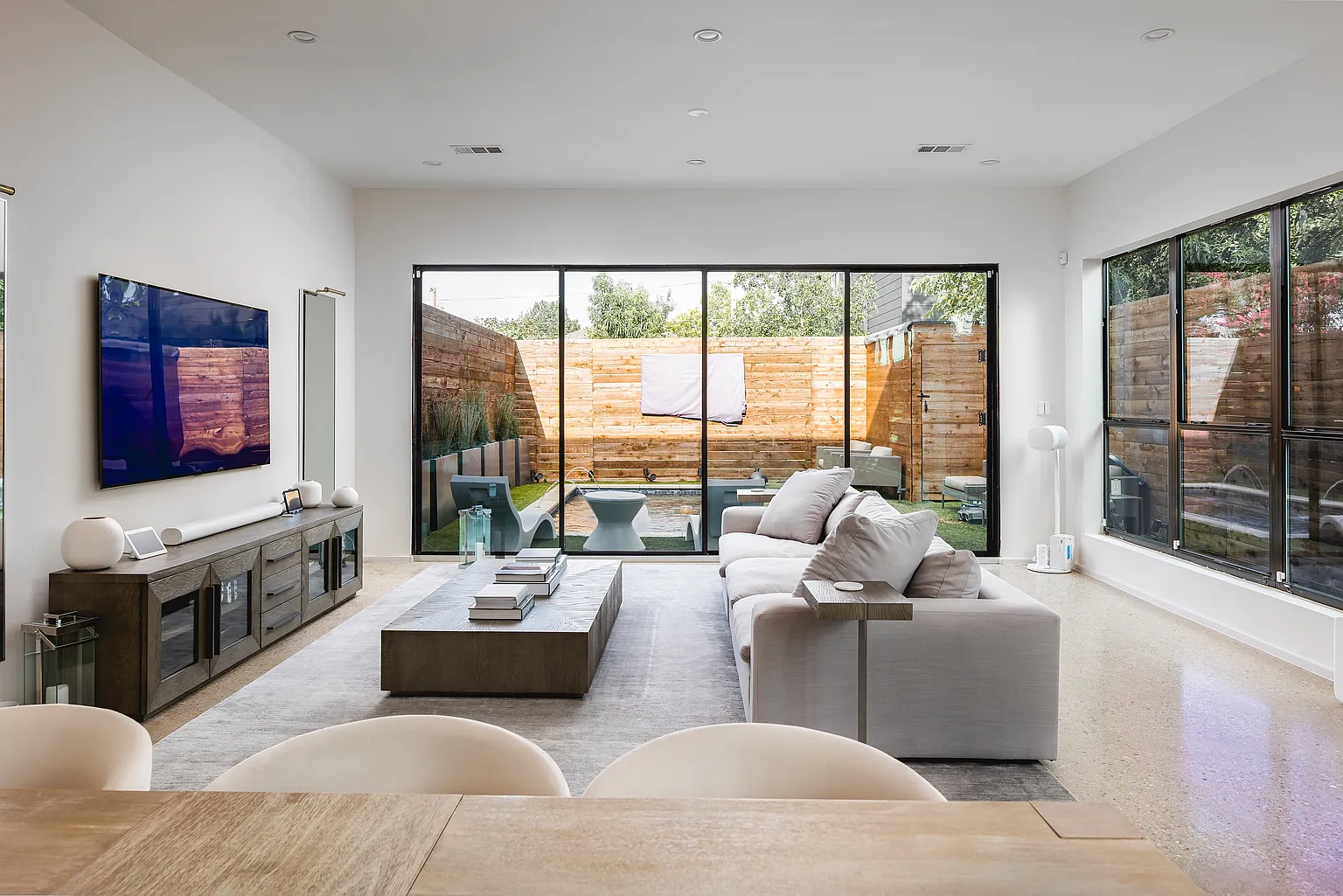 6804 Webster St, Dallas, TX 75209