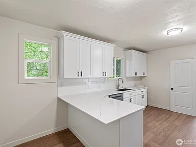 621 S Pine Street, Tacoma, WA 98405