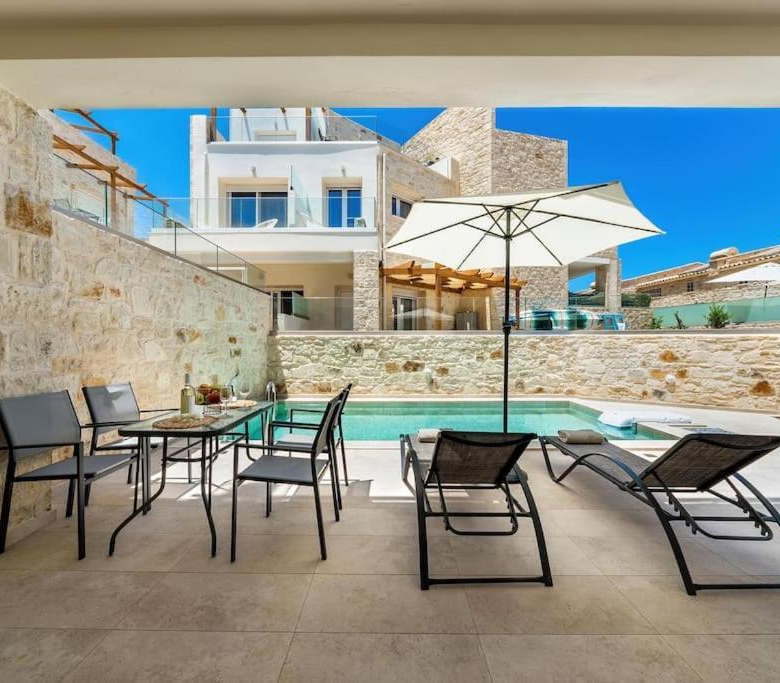 For Sale – Villa 63 m² in Crete