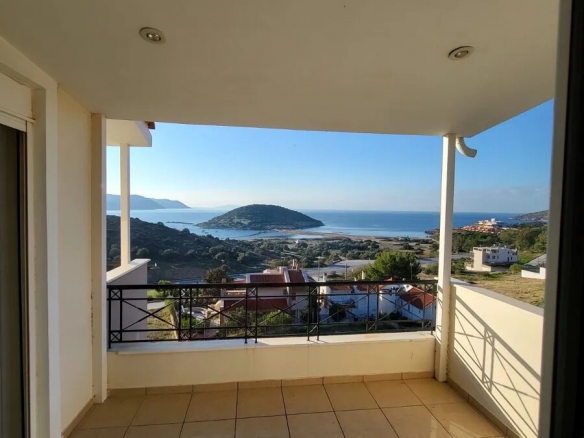 For Sale – Villa 409 m² in Attica
