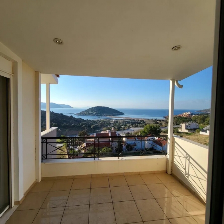 For Sale – Villa 409 m² in Attica