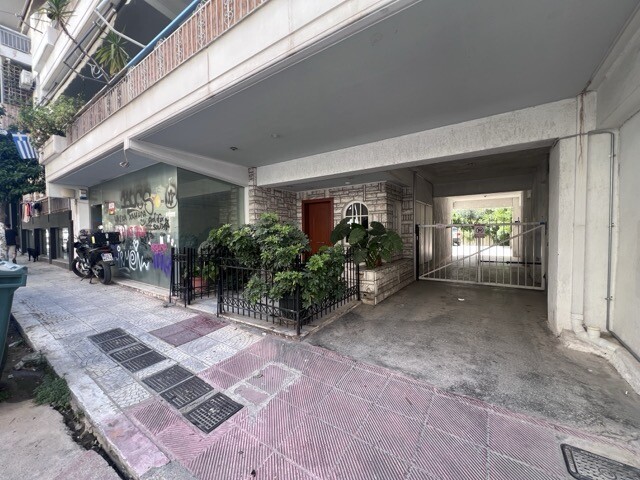 For Sale – Flat 128 m2 in Athens