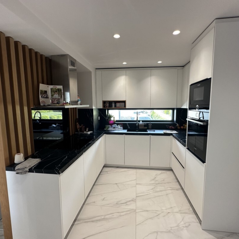 For Sale – Detached house 235 m² in the suburbs of Thessaloniki